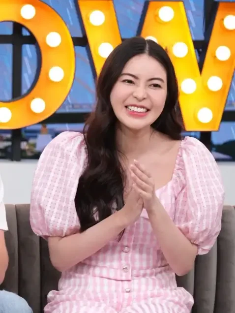 เอวา ปวรวรรณ